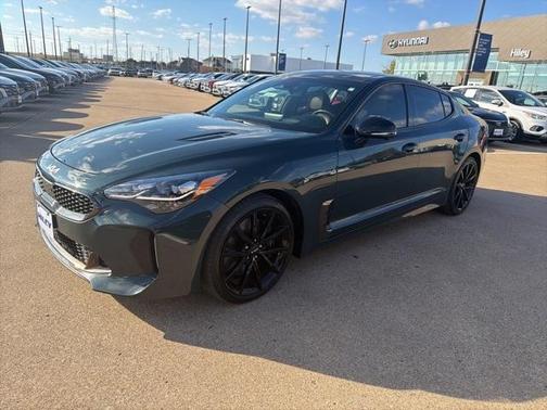 2023 Kia Stinger GT2