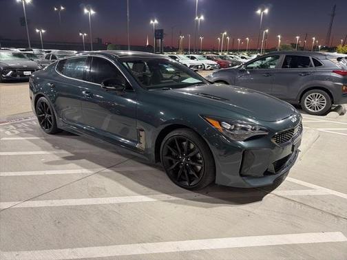 2023 Kia Stinger GT2
