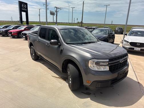 Gray Metallic 2024 Ford Maverick XLT