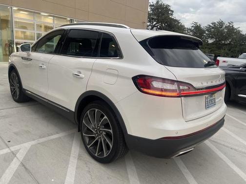 2019 Lincoln Nautilus Reserve