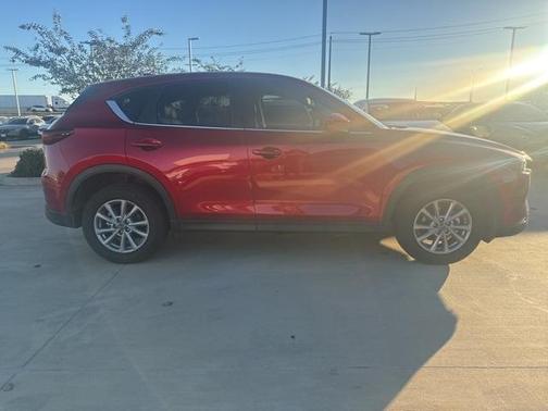 2023 Mazda CX-5 2.5 S Preferred Package
