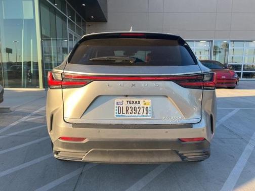 2024 Lexus NX 350h Premium