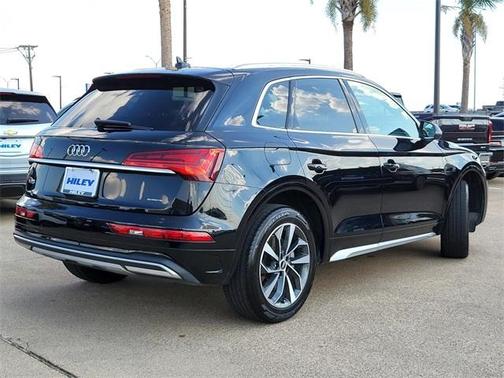 2021 Audi Q5 40 Premium Plus
