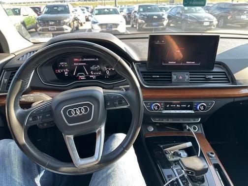 2021 Audi Q5 40 Premium Plus