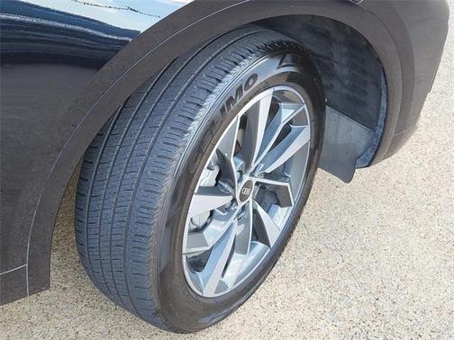 2021 Audi Q5 40 Premium Plus