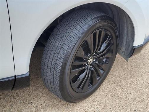 2024 Toyota Venza Nightshade