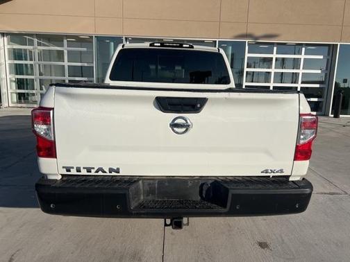2021 Nissan Titan S