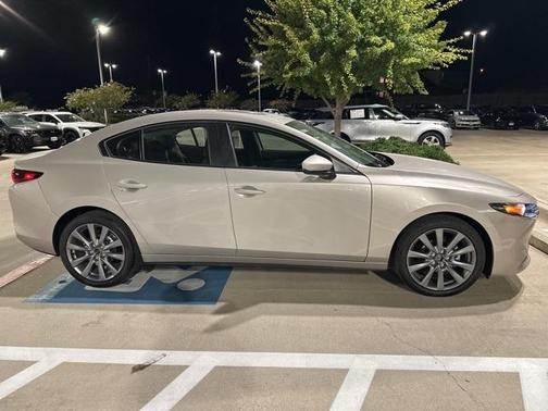 2025 Mazda Mazda3 FWD w/Preferred Package