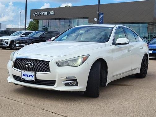 2014 INFINITI Q50 Premium