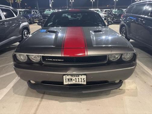 2012 Dodge Challenger SXT