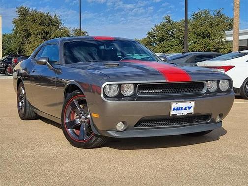 2012 Dodge Challenger SXT