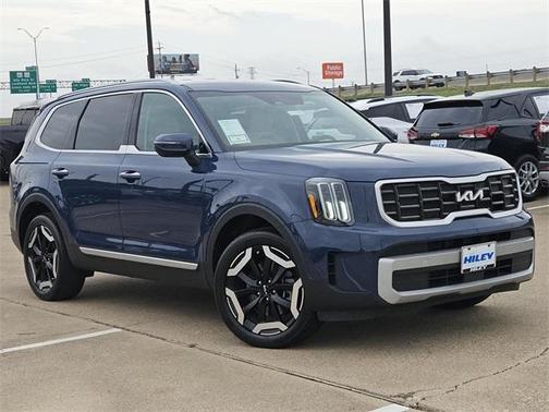 2023 Kia Telluride S