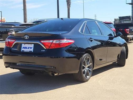 2017 Toyota Camry XSE