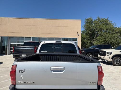 2005 Toyota Tacoma PreRunner Double Cab