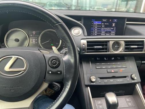 2016 Lexus IS 200t Base