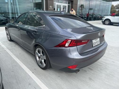 2016 Lexus IS 200t Base