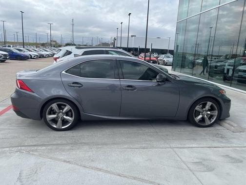 2016 Lexus IS 200t Base