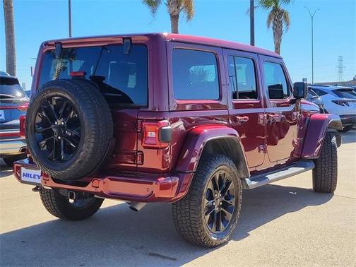 2021 Jeep Wrangler Unlimited Sahara Altitude