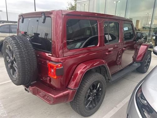 2021 Jeep Wrangler Unlimited Sahara Altitude