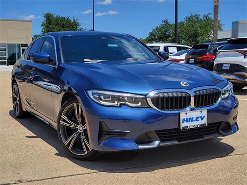 2022 BMW 330 i
