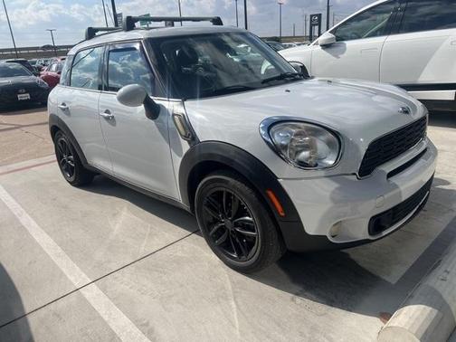 2012 MINI Cooper S Countryman Base
