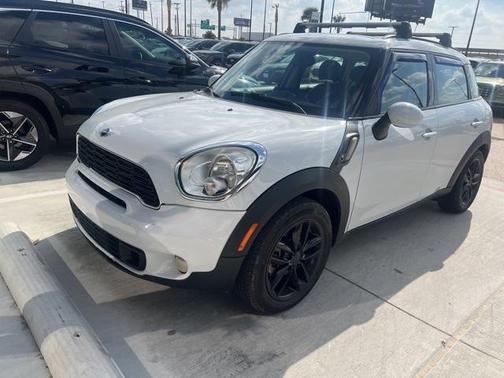 2012 MINI Cooper S Countryman Base