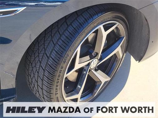 2021 Volkswagen Passat 2.0T R-Line