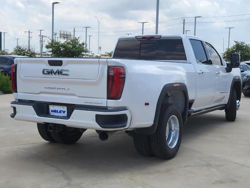 White Frost Tri-Coat 2024 GMC Sierra 3500 Denali Ultimate