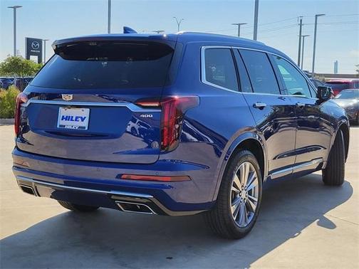 2023 Cadillac XT6 Premium Luxury FWD