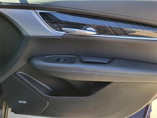 2023 Cadillac XT6 Premium Luxury FWD