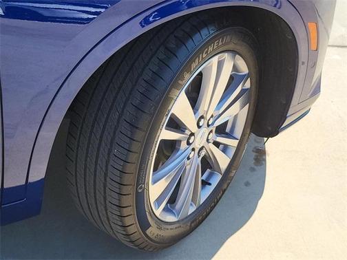 2023 Cadillac XT6 Premium Luxury FWD