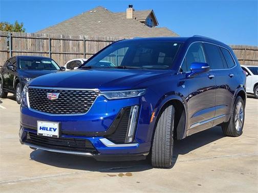 2023 Cadillac XT6 Premium Luxury FWD