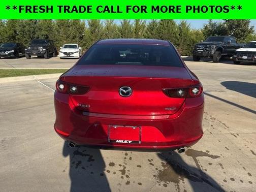 2024 Mazda Mazda3 FWD w/Preferred Package