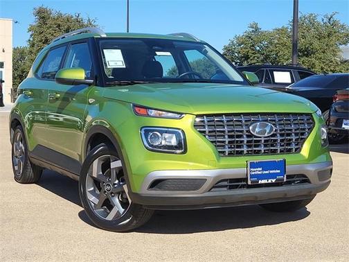 2023 Hyundai VENUE SEL