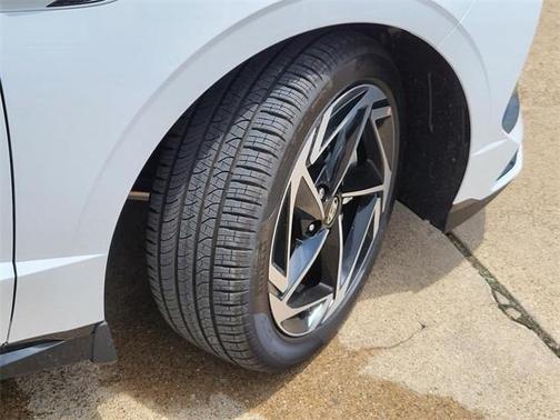 2025 Hyundai SONATA SEL Convenience