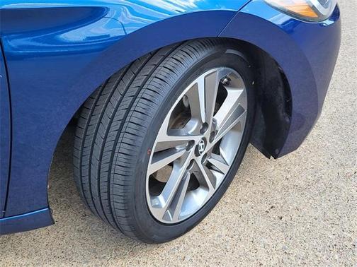 2017 Hyundai ELANTRA Limited