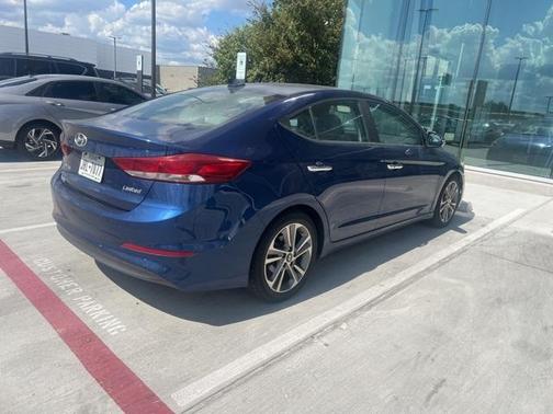 2017 Hyundai ELANTRA Limited
