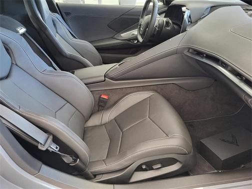 2025 Chevrolet Corvette Stingray w/1LT
