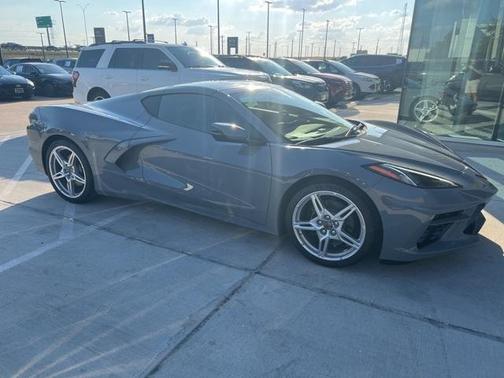2025 Chevrolet Corvette Stingray w/1LT