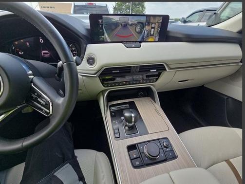 2024 Mazda CX-90 PHEV Premium Plus
