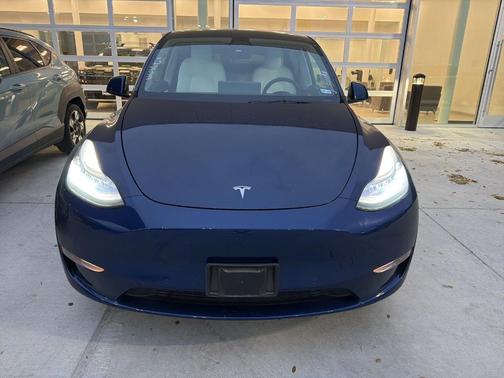 Deep Blue Metallic 2021 Tesla Model Y Long Range