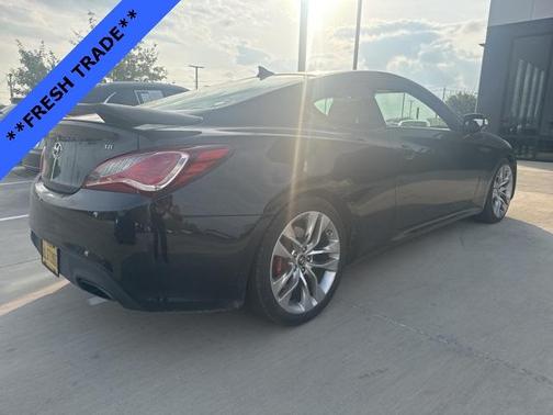 2013 Hyundai Genesis Coupe 3.8 Track