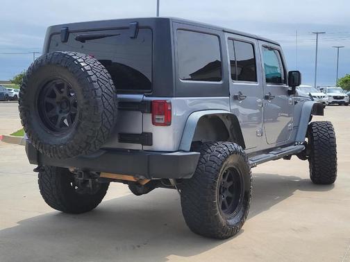 Billet Silver Metallic Clearcoat 2015 Jeep Wrangler Unlimited Rubicon