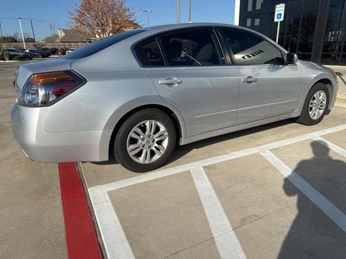 2010 Nissan Altima 2.5 S