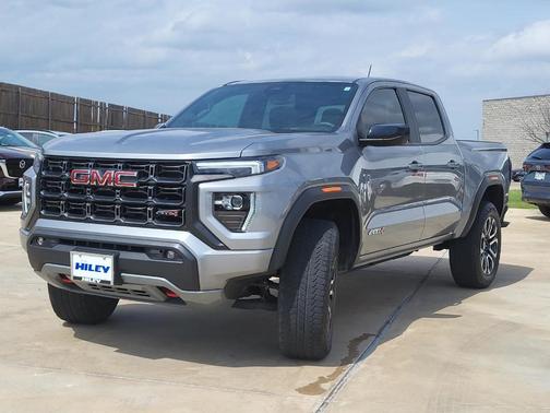 Sterling 2023 GMC Canyon AT4