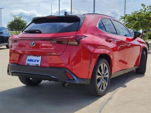 2023 Lexus UX 250h F SPORT Handling