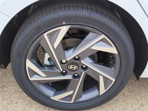 2025 Hyundai ELANTRA HEV Limited