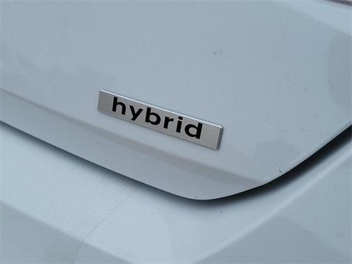 2025 Hyundai ELANTRA HEV Limited