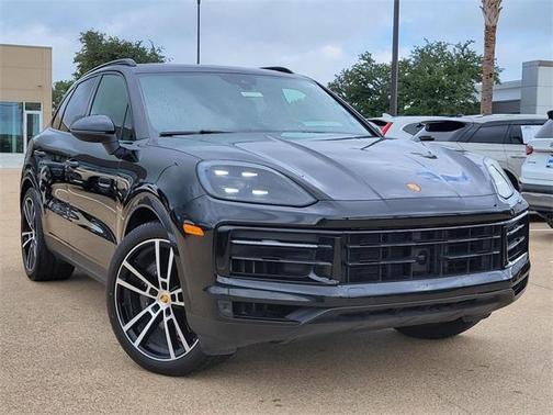 2024 Porsche Cayenne Base