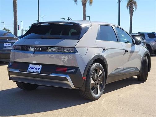 2026 Hyundai IONIQ 5 SE